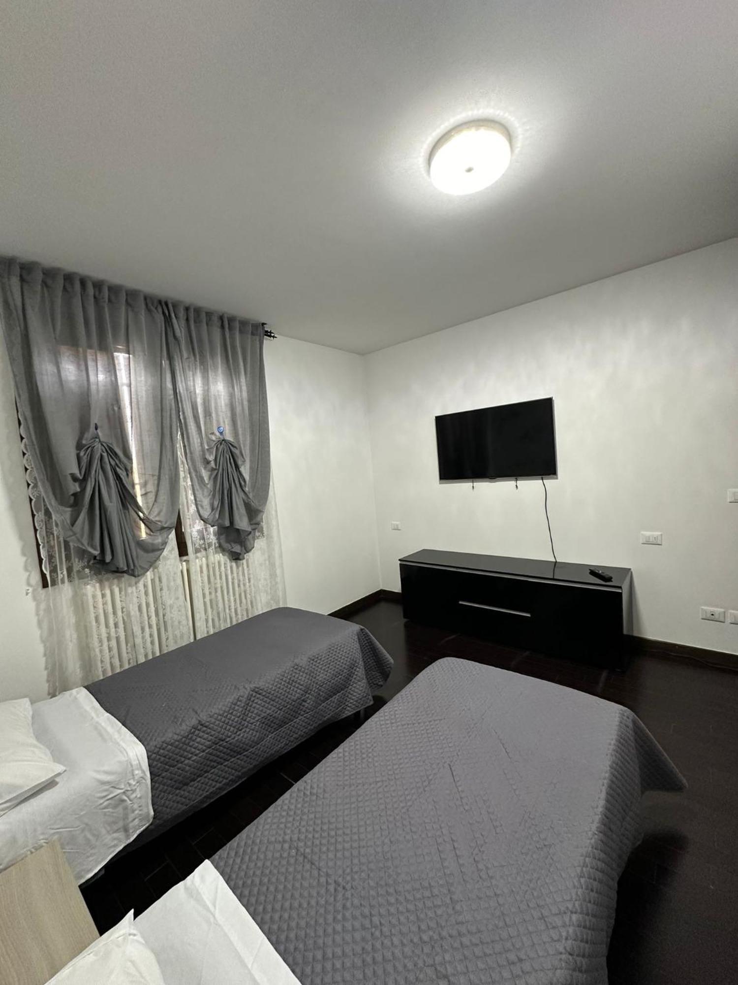 B&B Le Palme Castel Maggiore Kültér fotó